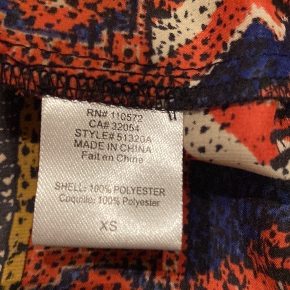 Anthropologie Konrad and Joseph red and black boho print top - Picture 7 of 8